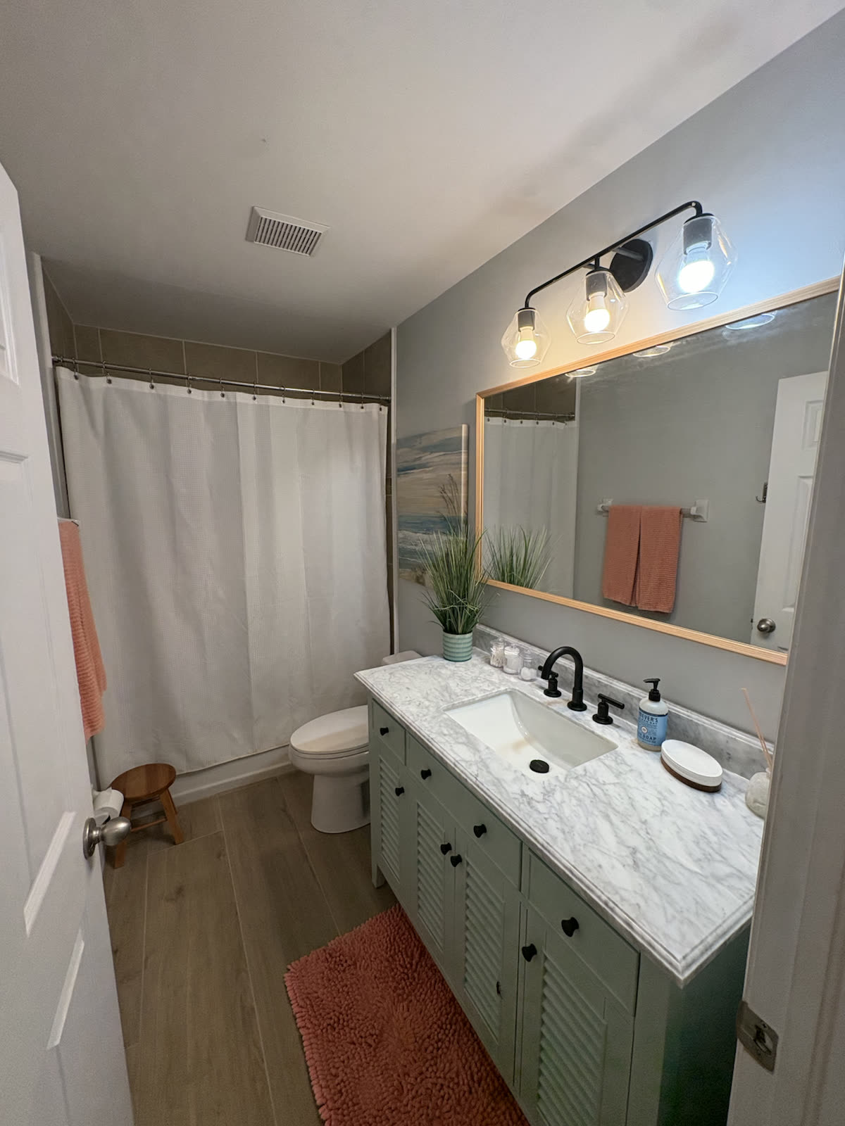 Bathroom Fixture and Surface Update for Cape Coral bathroom remodeling project