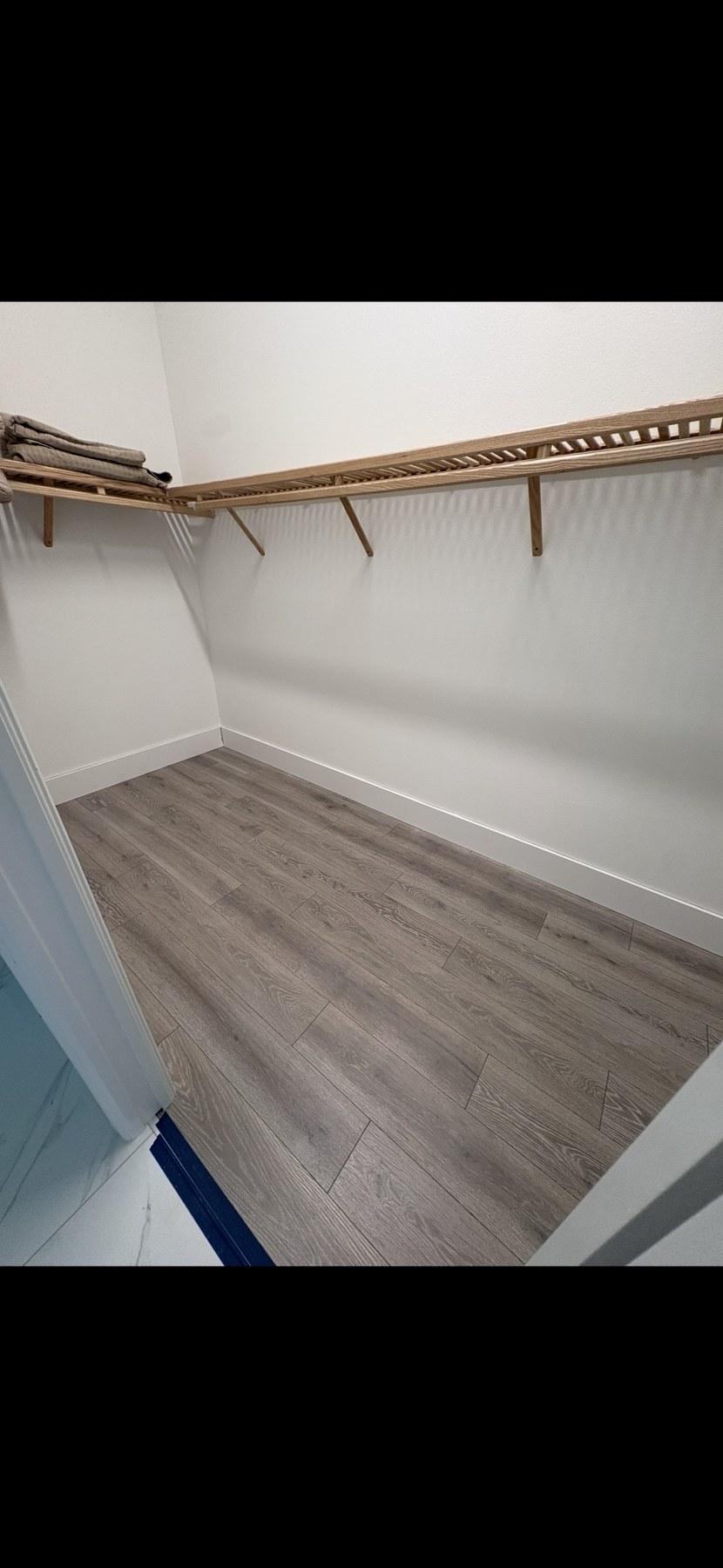 Flooring and shelving improvement for Estero and Bonita Springs handyman repair services