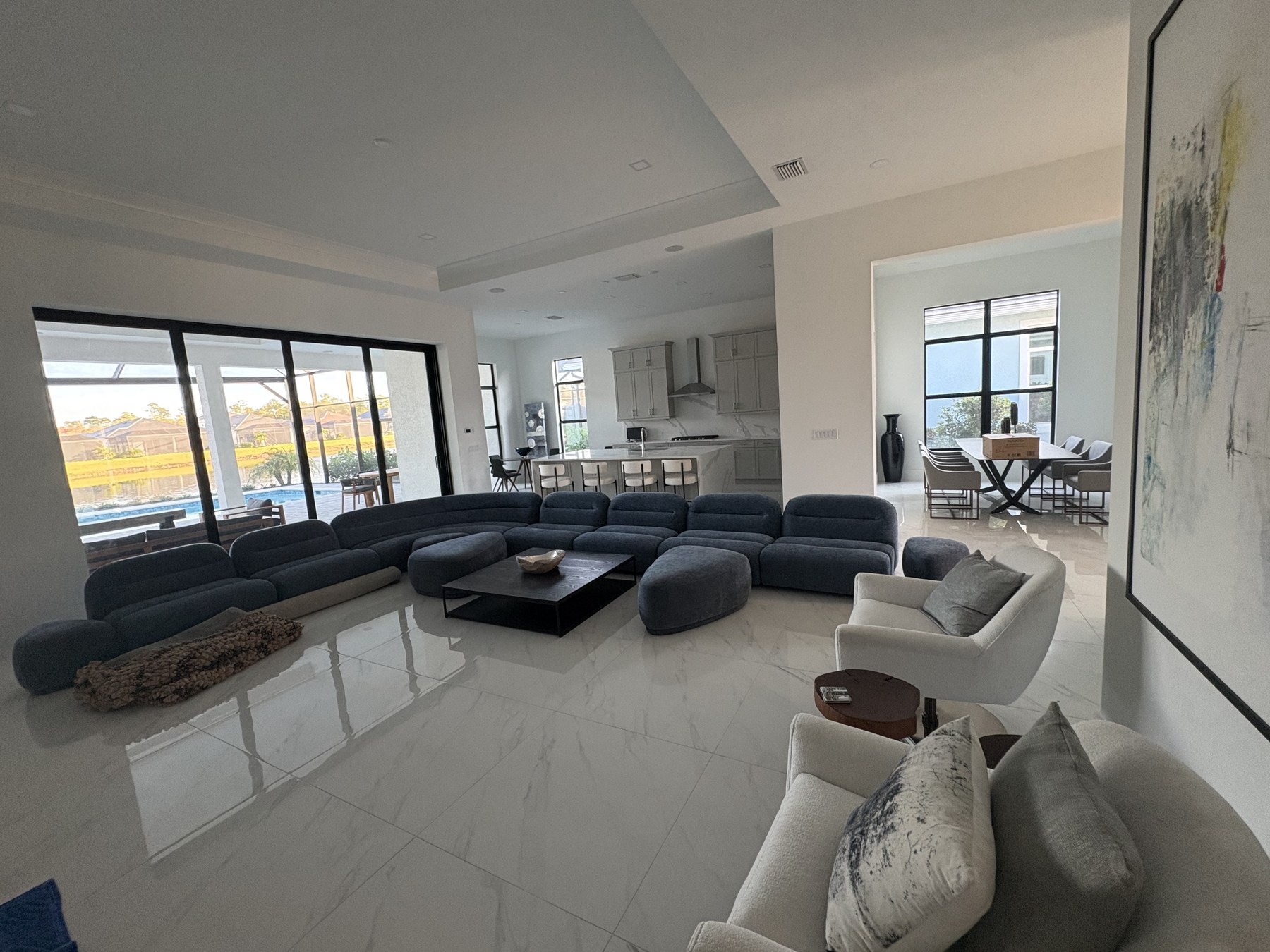 New flooring in Naples living area for handyman flooring and home repair service